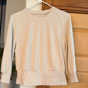 Lululemon Athletica Beige Sweatshirt